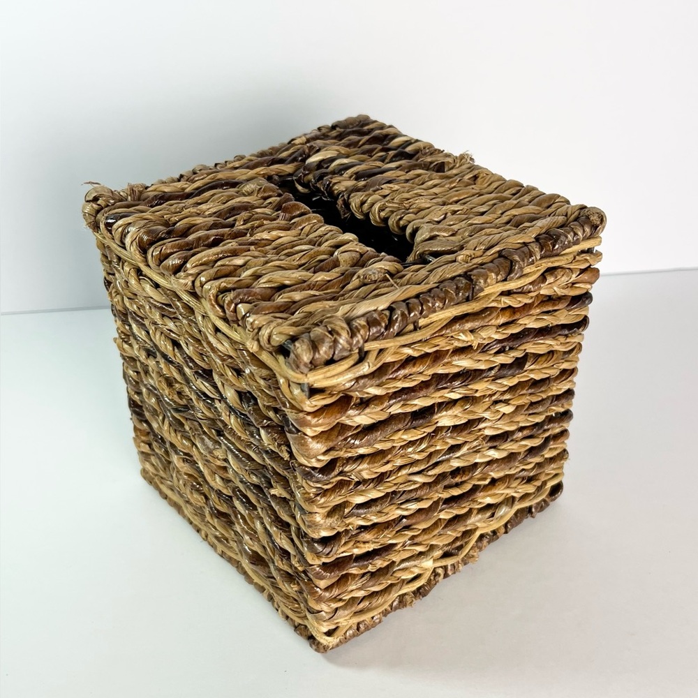 Boho‎ tissue box cover Basket woven